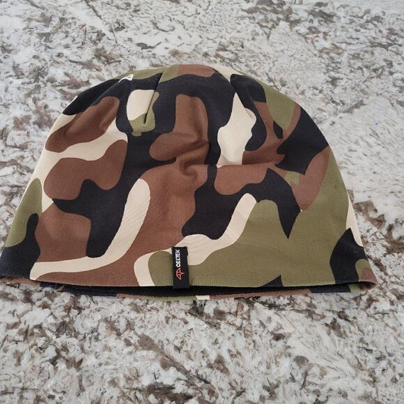 Celtek  sport beanie  - Picture 1 of 6
